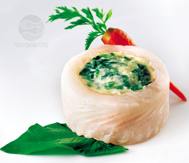 PANGASIUS ROLL STUFFED WITH SPINACH SAUCE